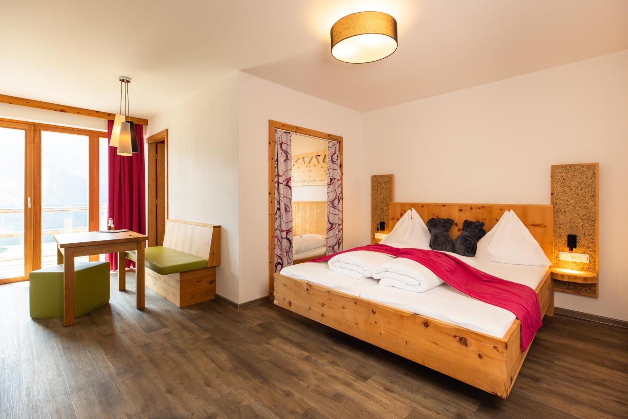 אוברטיליאך Almfamilyhotel Scherer מראה חיצוני תמונה
